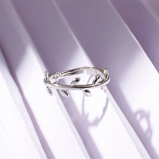 Silver Leaf Ring